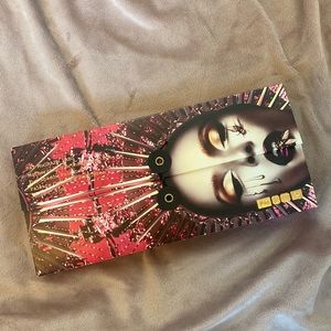 pat McGrath mothership V bronze seduction palette